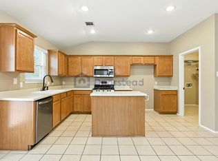 14803 Snelling Dr, Leander, TX 78641