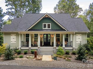 110 Quail Mountain Ln, Waynesville, NC 28786