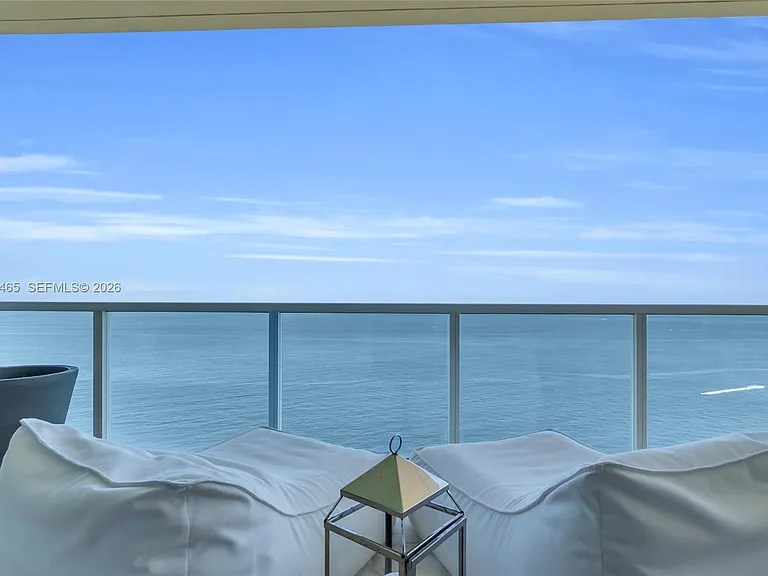 16699 Collins Ave #4202 — Photo 9