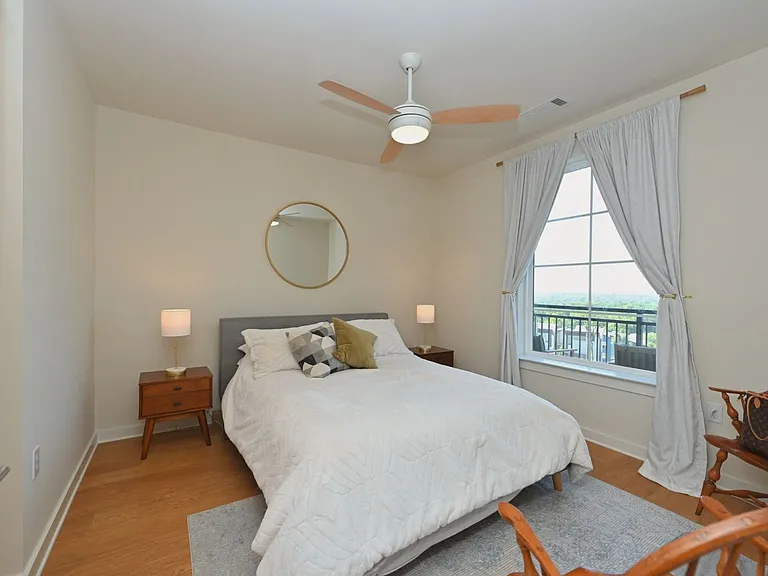2900 Edwin Way #202 — Photo 27