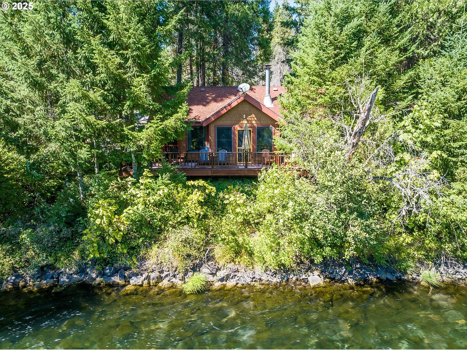 54444 McKenzie River Dr photo 1