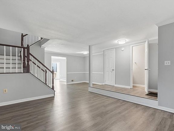 2nd image of 11553 Hill Meade Ln