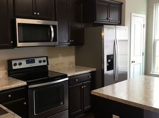 5545 Farm House Trl, Winston Salem, NC 27103