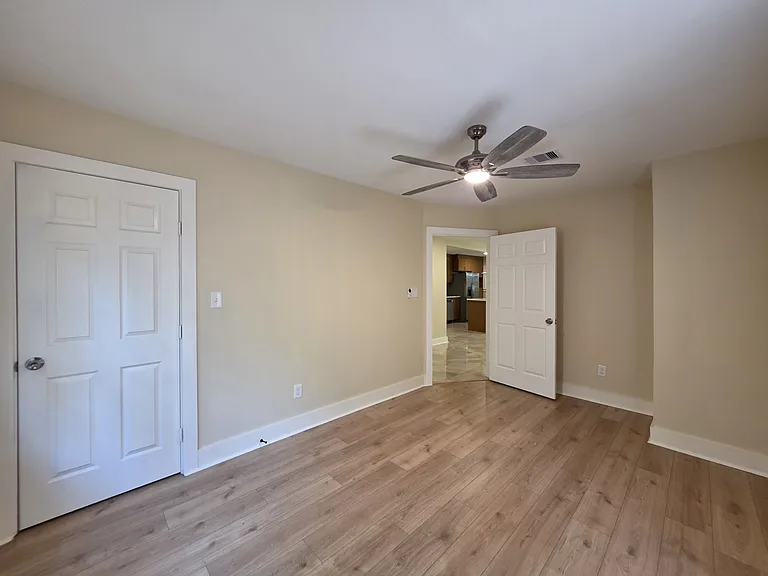 522 E Davilla Ave — Photo 14