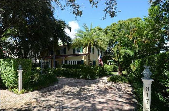 Front/Driveway