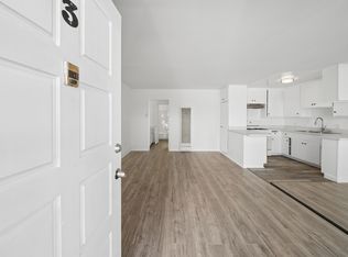 14139 Gilmore St APT 3, Van Nuys, CA 91401