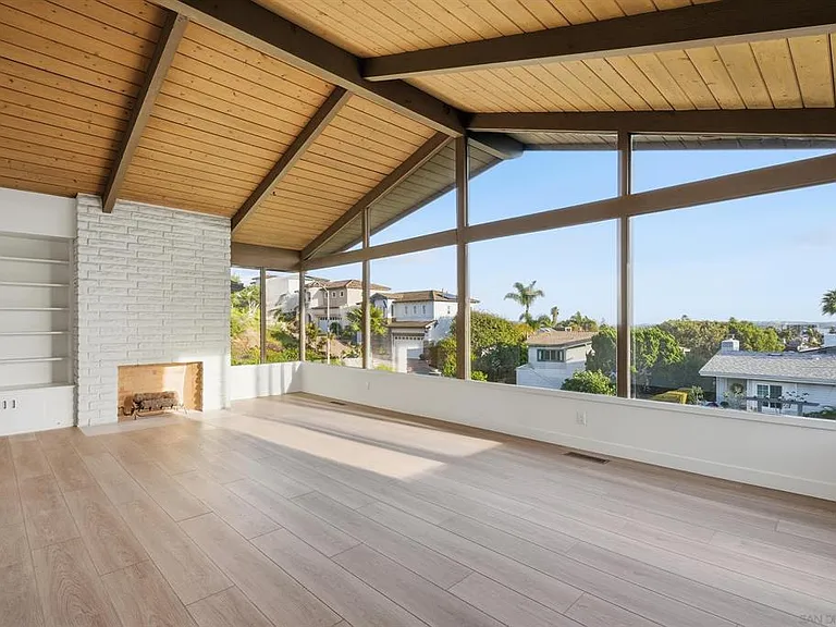 934 Candlelight Pl — Photo 2