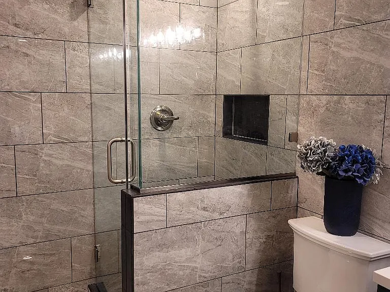 2442 SW Sheffield Ave #B — Photo 8