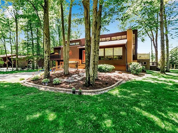 5th image of 8366 Cobblestone Ct