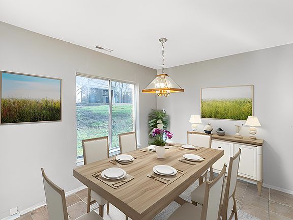 4th image of 5931 Oakwood Dr #142-A