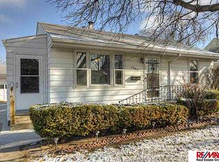 4064 E St, Omaha, NE 68107