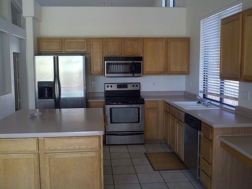 3rd image of 16542 N 105th Way