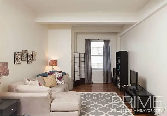 Sold by Prime NYC | media 7