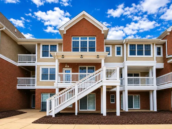 2591 W Towne St, Ann Arbor, MI 48103