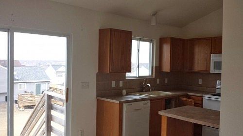 2nd image of 16144 Cherrywood St