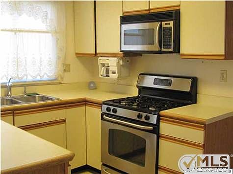 5th image of 1520 Serrata Way