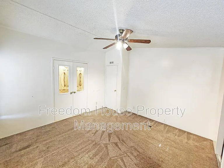 1441 W Betty Ave #1 — Photo 10