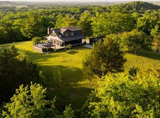 2351 Harlan Rd, Columbia, TN 38401