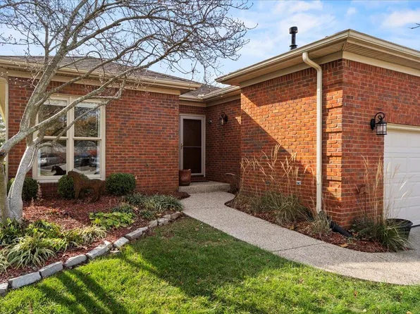 1558 Player Dr, Lexington, KY 40511