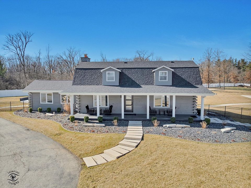 1st image of 19840 S Schoolhouse Rd