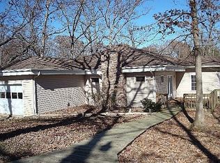 613 Taylor St, Moberly, MO 65270