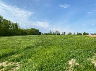 8 Mia Rdg, Sidney, ME 04330