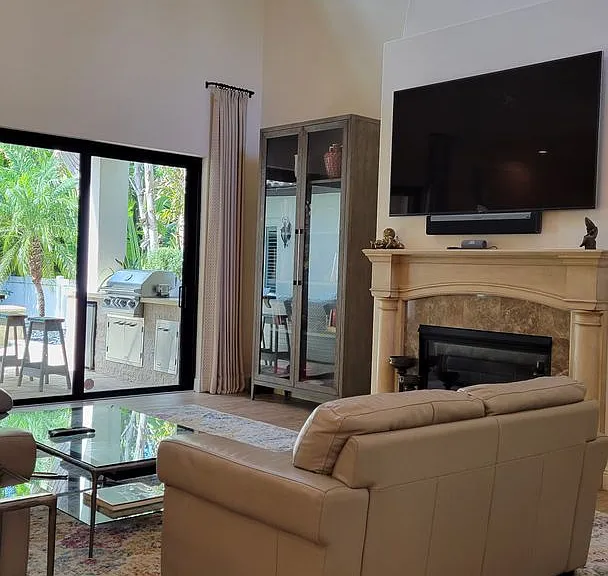3218 S Osprey Ave — Photo 6