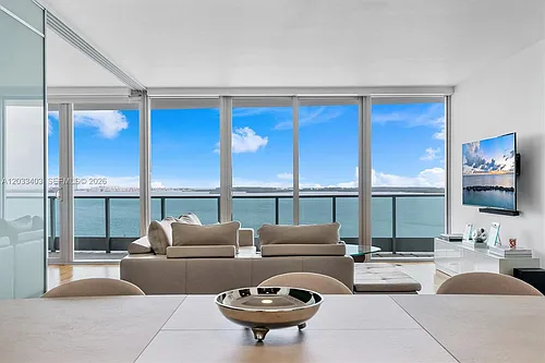 1331 Brickell Bay Dr #1409 Photo 1