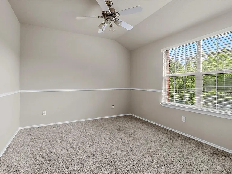 5417 Beacon Ln — Photo 9