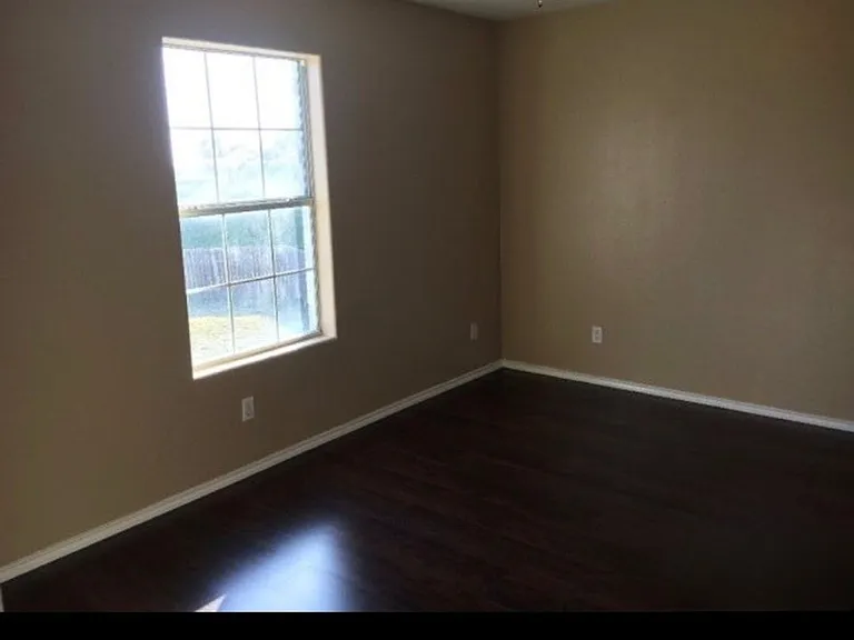 502 Chapote Ave — Photo 15