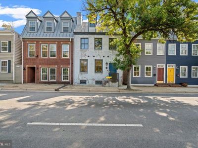 214 S Henry St, Alexandria, VA, 22314
