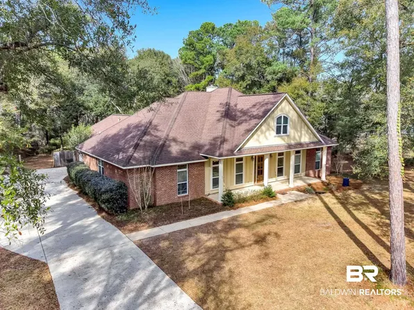 10561 McKenzie Rd, Fairhope, AL 36532