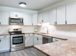 600 S Clinton St APT 3B, Denver, CO 80247