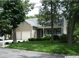 2 Thropp Rd, Forked River, NJ 08731