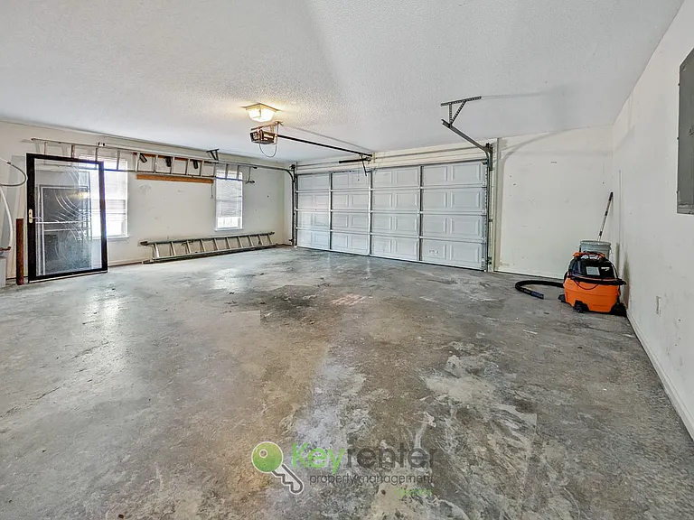 166 Chastain Rd — Photo 27