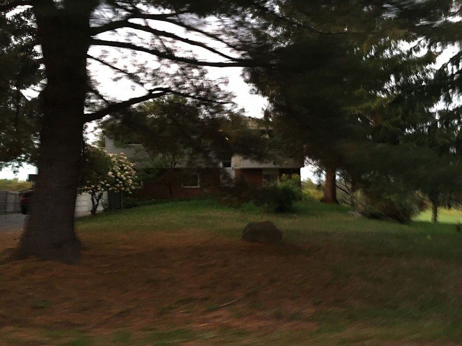 2nd image of 320 Lindholm Rd