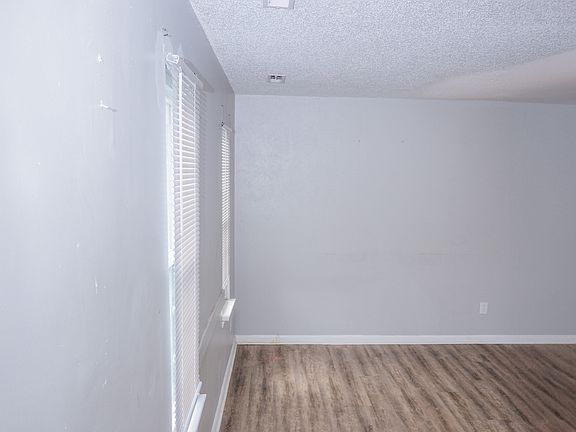 5th image of 914 Ketch Ct