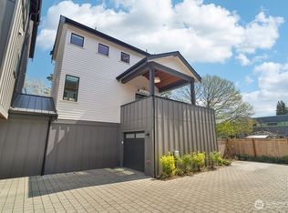 851 NE 91st St #B, Seattle, WA 98115