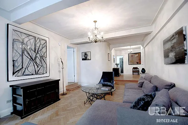 Rented by Urbane Brokerage | media 74