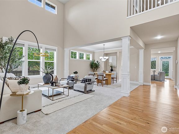 4th image of 3629 147th St SE