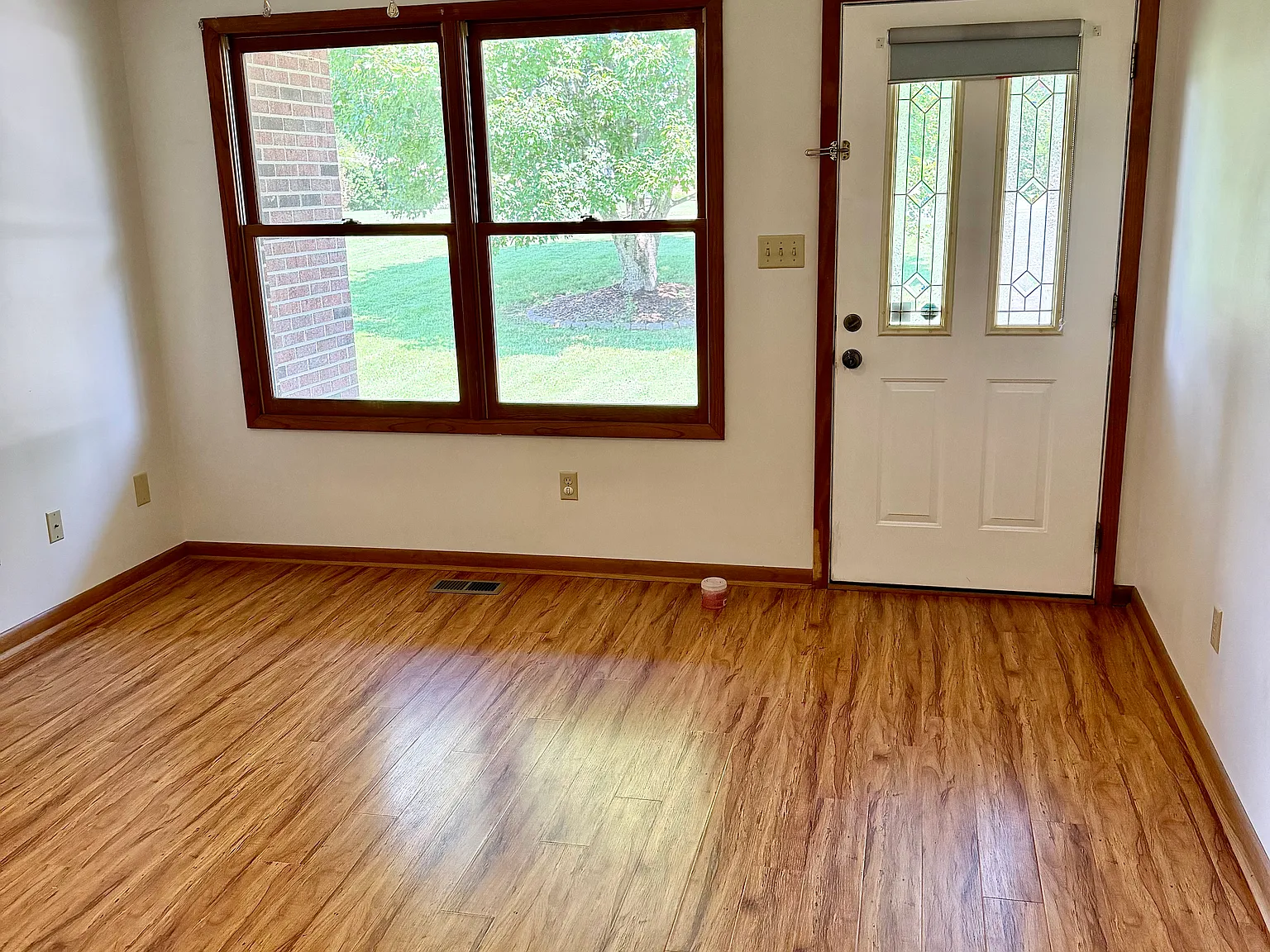 405 N Center St — Photo 4