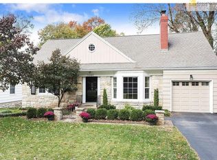 5348 Falmouth Rd, Fairway, KS 66205