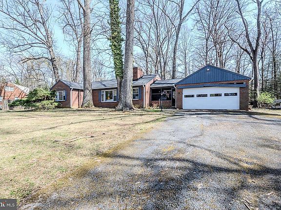4th image of 4731 Spruce Ave