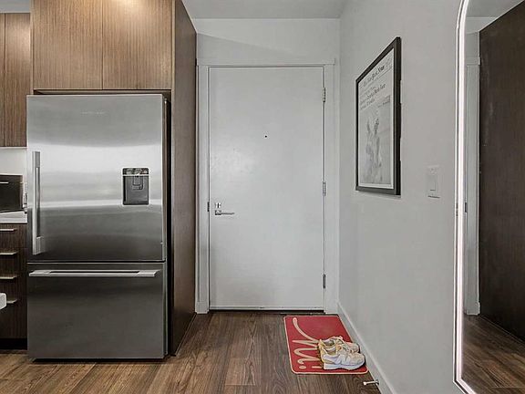 3rd image of 88 9th St NE #422
