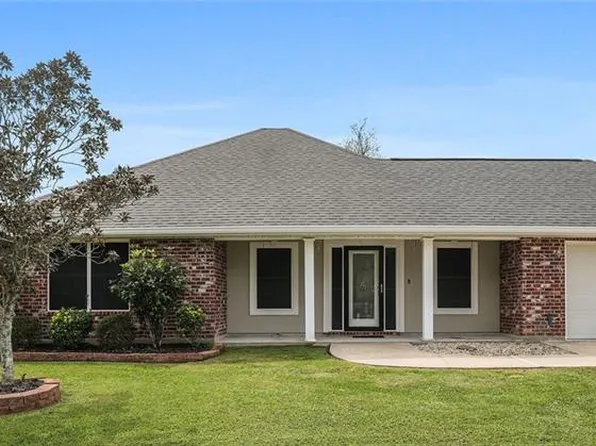 11497 Autumn Brook Dr, Ponchatoula, LA 70454