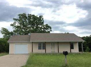 140 Bertie Day Rd, Marshfield, MO 65653