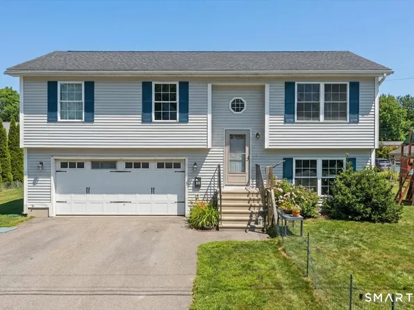 42 Russell Street, Griswold, CT 06351