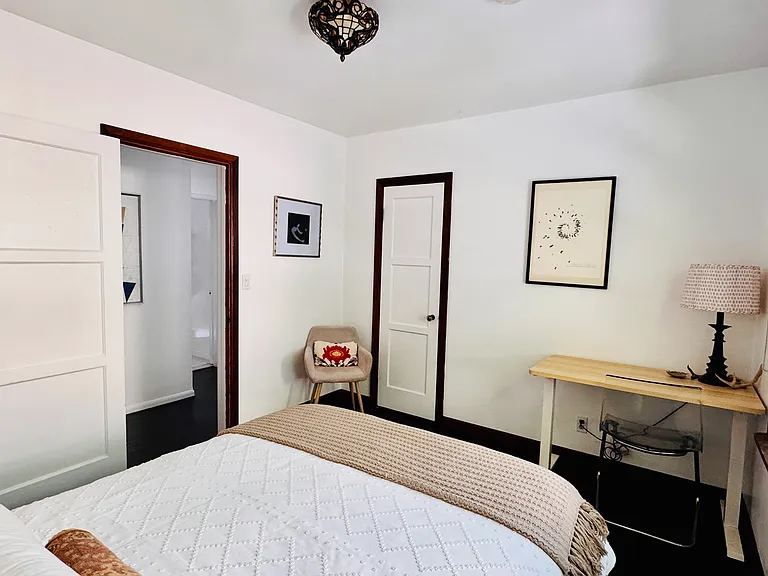 674 E Flower Ave — Photo 12