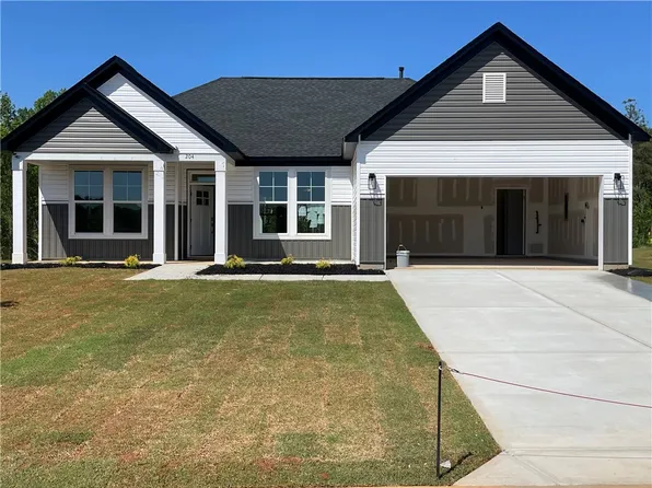 204 Bellflower Ln, Anderson, SC 29625