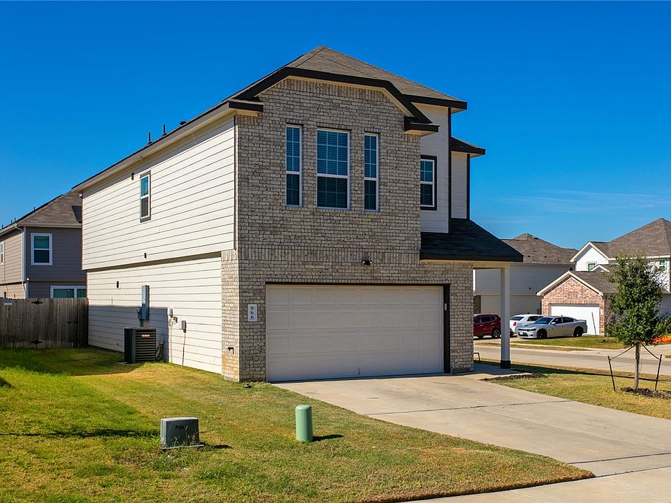 1st image of 966 Harper Ln